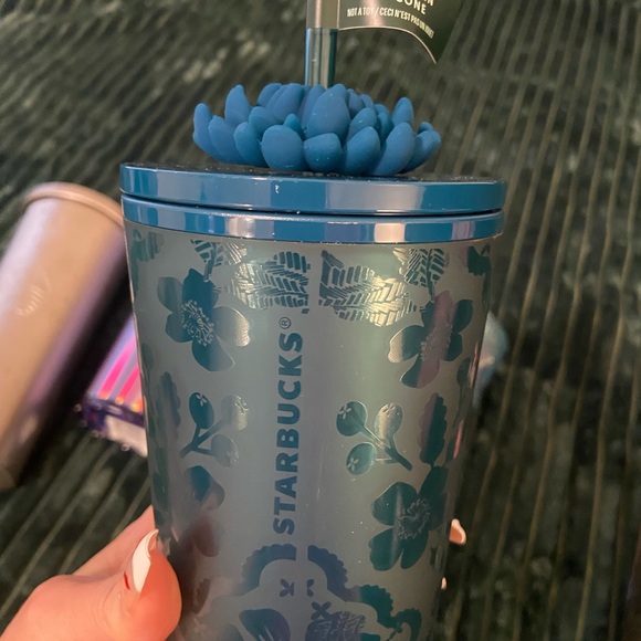 Starbucks Cup Bundle - Picture 4 of 4